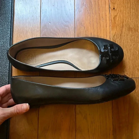 Tory Burch Lowell leather ballet flats - Picture 2 of 5
